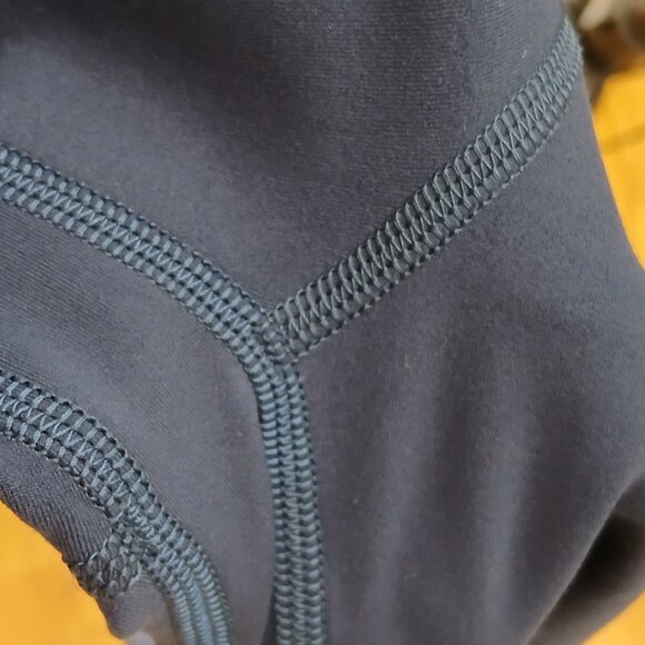 Lululemon Align High Rise Mini-Flare Pant Regular True Navy Size 6 - Picture 5 of 6